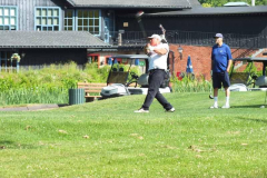 Glenn-Legere-Teeing-off